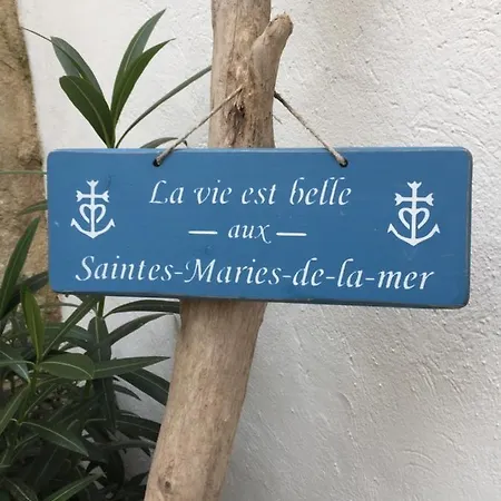 Holiday home Maison Au Bord De *
