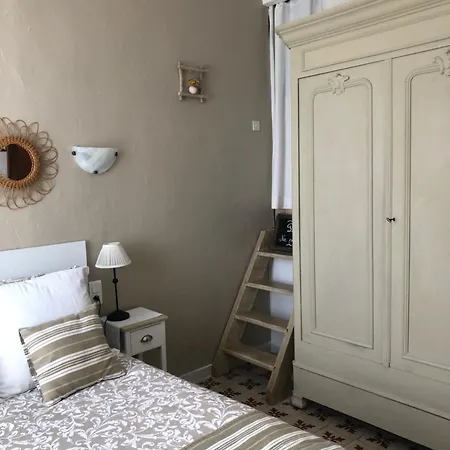 Hébergement de vacances Maison Au Bord De